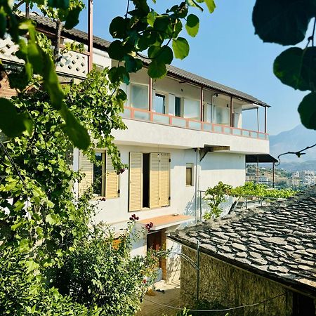 Guesthouse Shtino Gjirokaster Luaran gambar