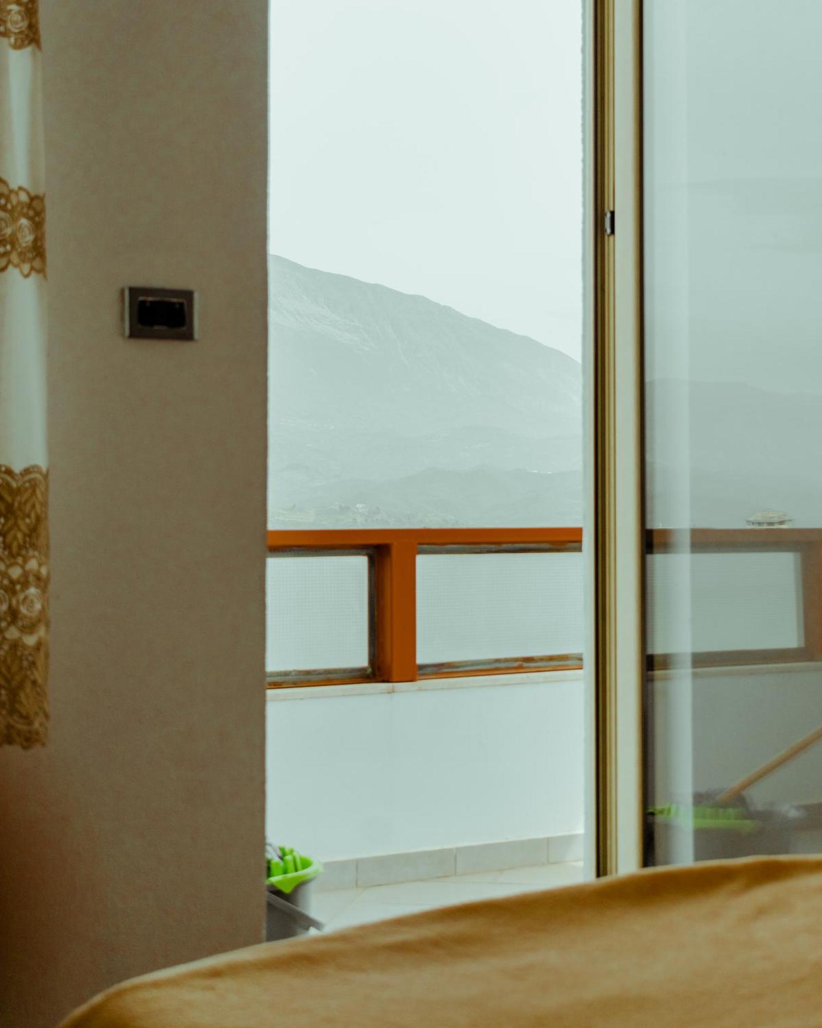 Guesthouse Shtino Gjirokaster Luaran gambar