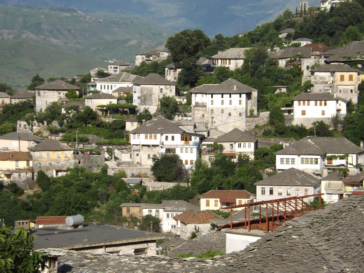 Guesthouse Shtino Gjirokaster Luaran gambar